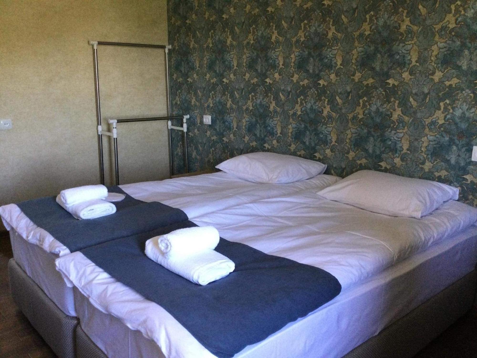 Hotel Bolnisi Elia Esterno foto